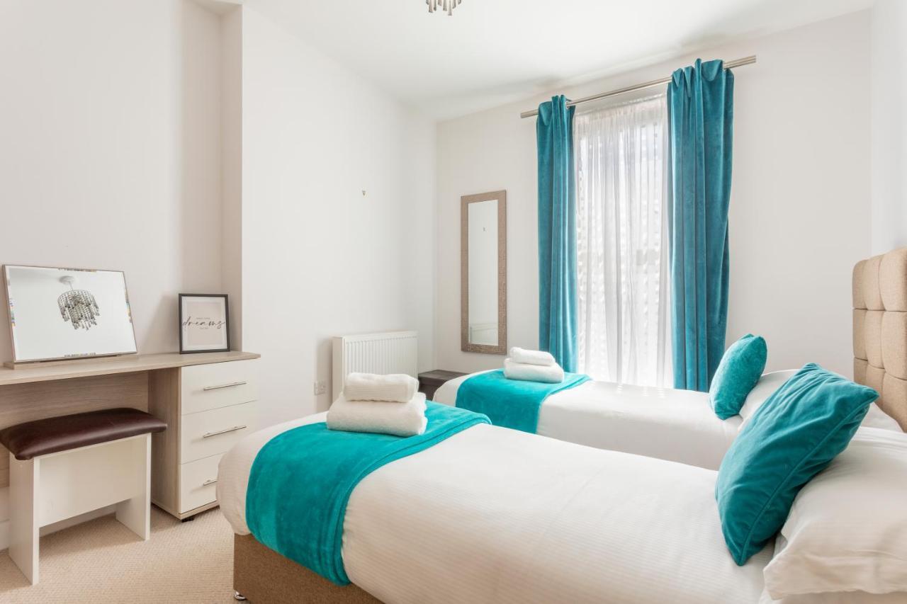 1 Bed Apartment - Redhill Central, Surrey, Gatwick #3 Redhill (Surrey) Exterior foto